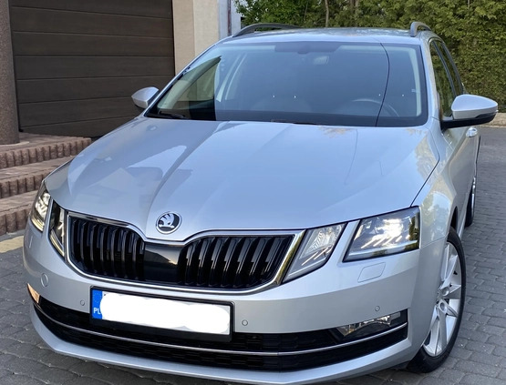 Skoda Octavia cena 73800 przebieg: 116700, rok produkcji 2019 z Świecie małe 667